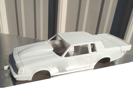 (ditomaso147) No Prep Regal – Drag Car Body Scale Model Body