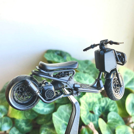 (Dirty_customs) Zoomer Tuned – 1/24 Scale Full Resin Kit